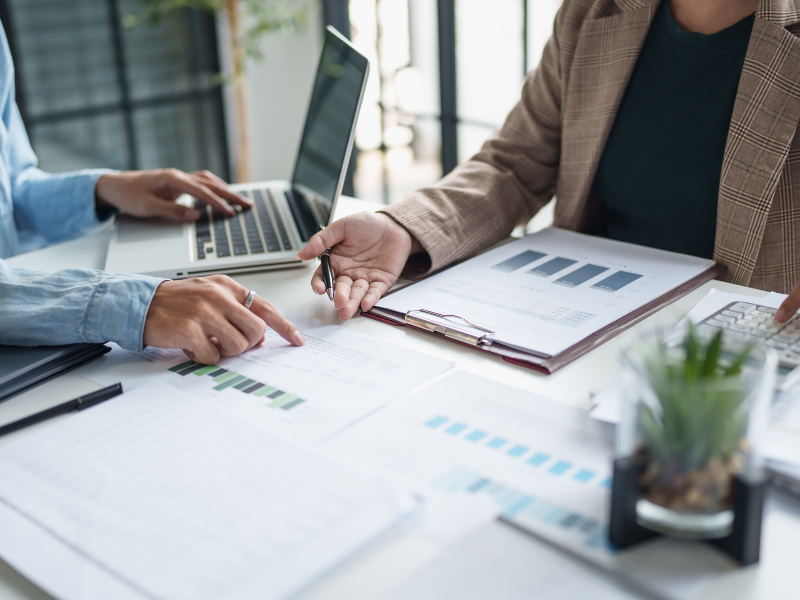 Accounting & Finance